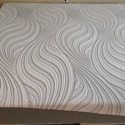 King Size Mattress With Two Boxes