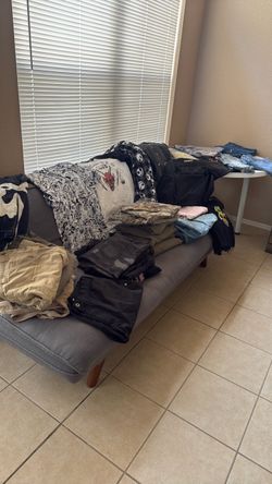 Teen Boy Clothing Medium/ Large/ 29-34