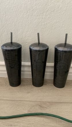 Starbucks cups with straws. Brand New