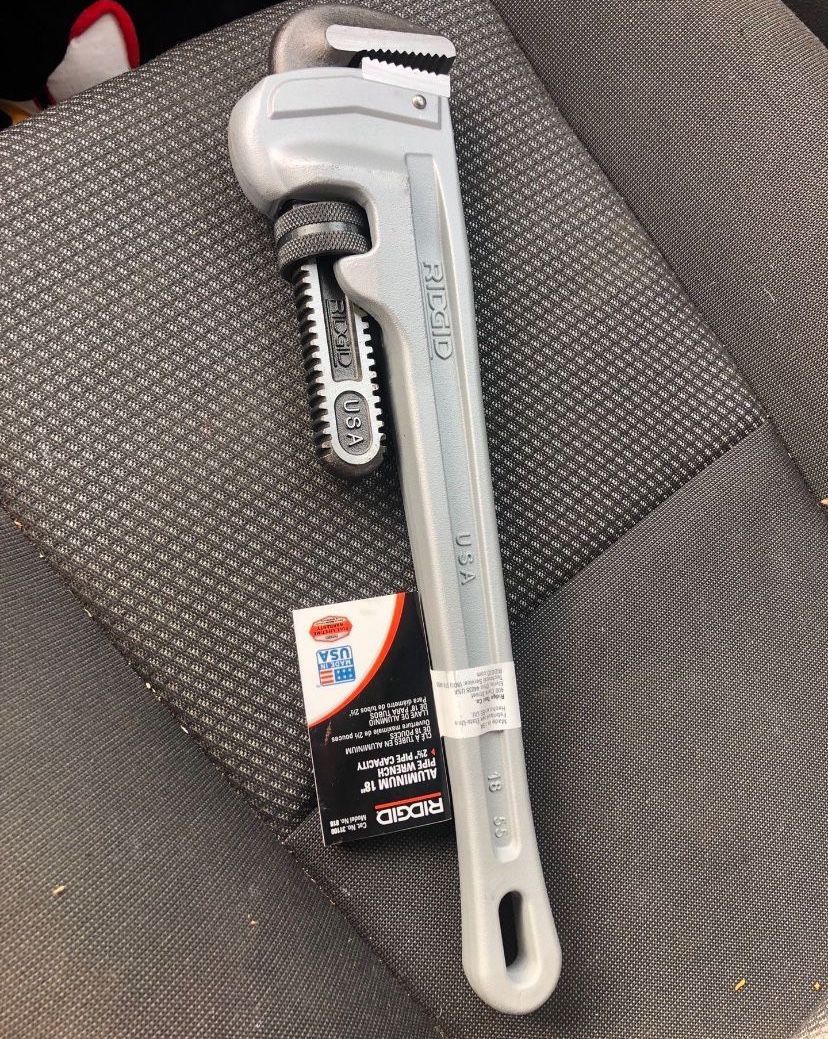 18in RIDGID Pipe Wrench 