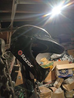 Razor helmet