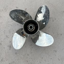 4 Blade Yamaha Prop