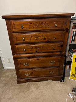 Vintage Lenoir 5-drawer dresser