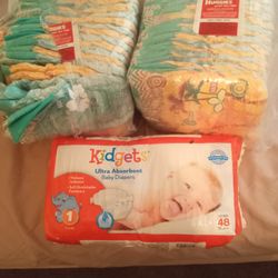 HUGGIES AND KIDGETS DIAPERS