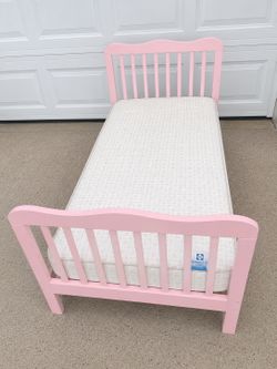 Crib size bed
