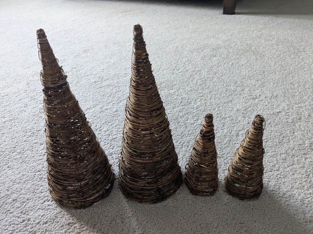 Rattan Cone Trees