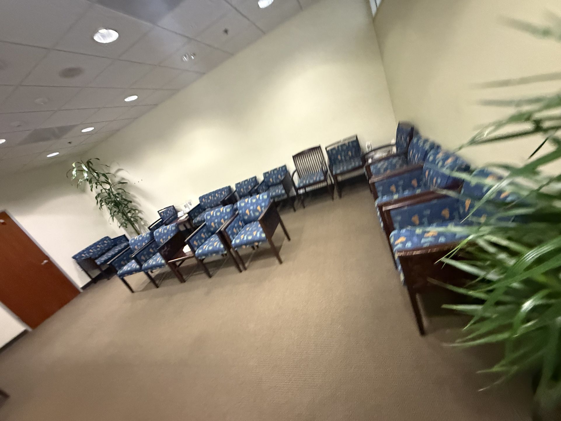 Office Chairs 