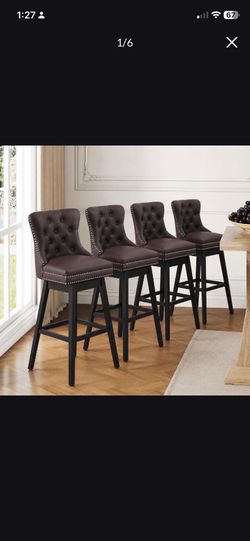 4 brand new assembled bar stools
