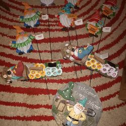 Lots Of Yard And Garden 