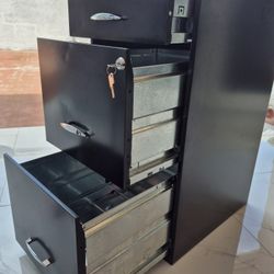 Space Solution 3 Drawer Letter with Vertical File Cabinet