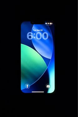 Unlocked iPhone 13 128GB Midnight – 89% Battery Health – Carrier Unlocked