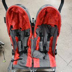Double Stroller Like New $50
Stroller City Sense, like new $30
Ph 704.420.514 5