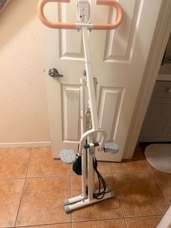 Squat machine