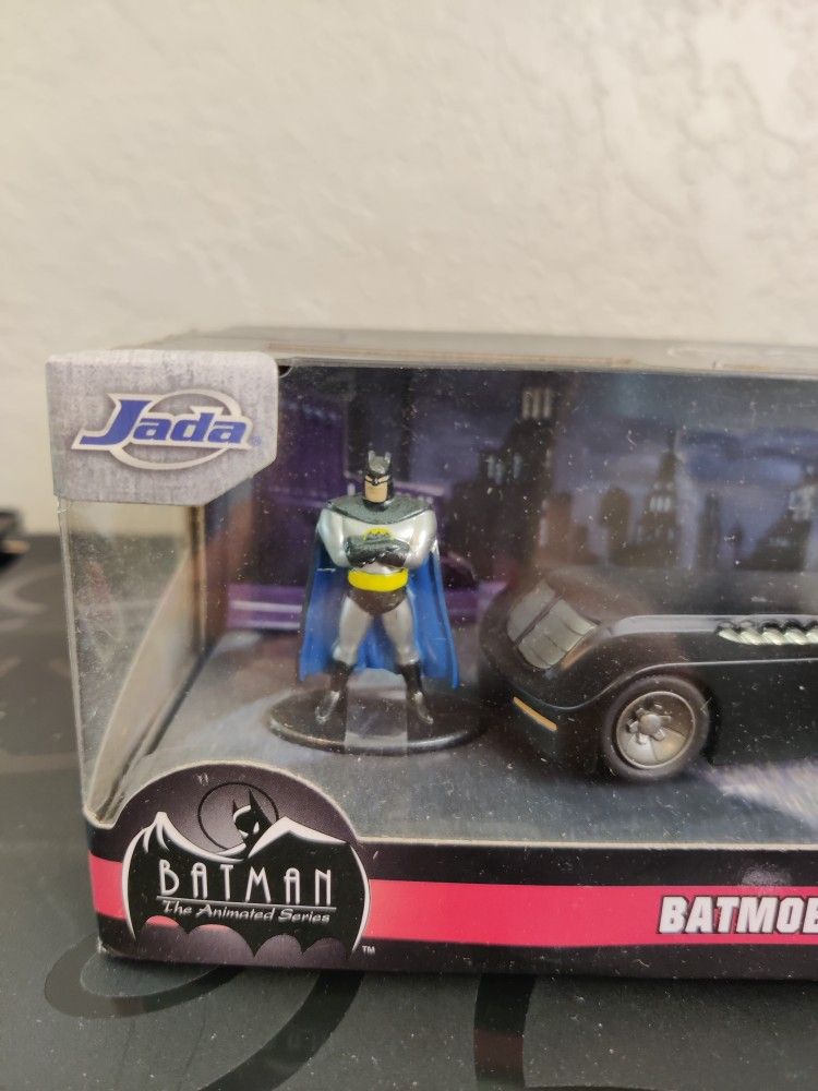 1 32 Animated Series Batmobile W/Batman Figure