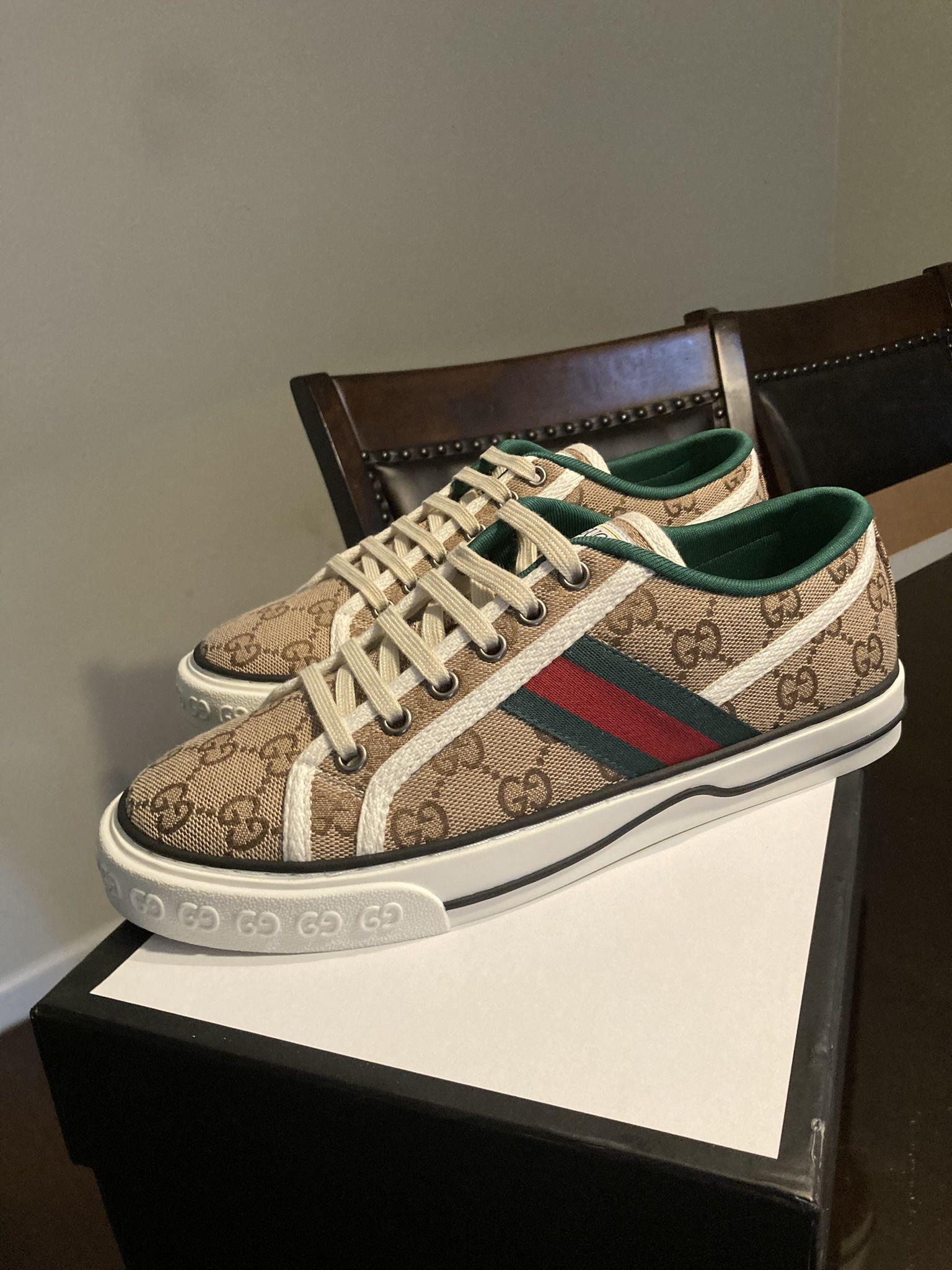 Gucci Shoes Size 10 Men