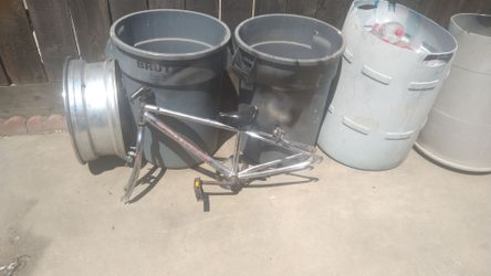 24" Schwinn trasher