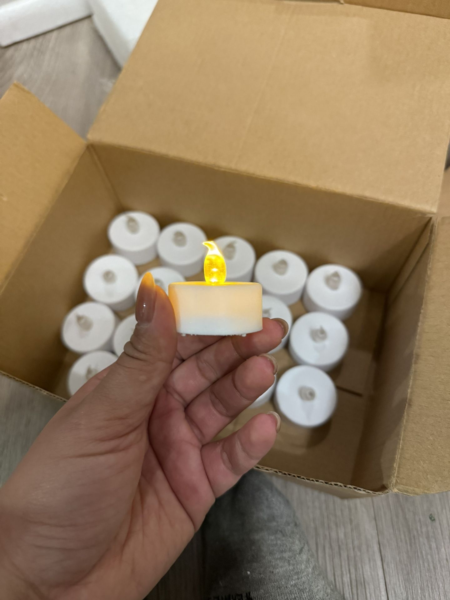 (179) Tea Light LED Flameless Candles