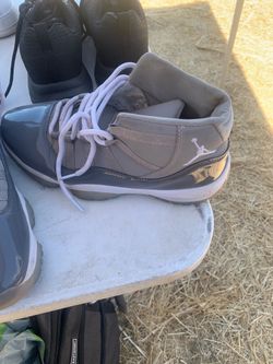 Jordan grey Size 10