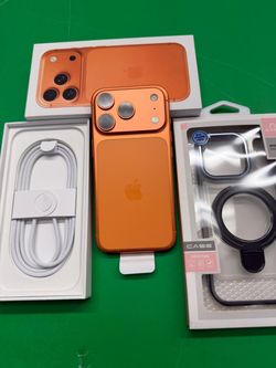 iPhone 17 pro 512gb unlocked for any carriers with new case ( Liberado)