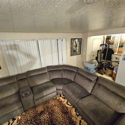 Gray Sectional Couch W/ 3 Recliners
