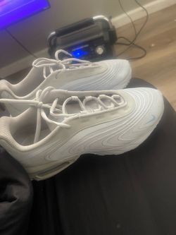 Men’s air maxes size 10 35
