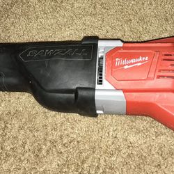 Milwaukee M-18 Saw Zall