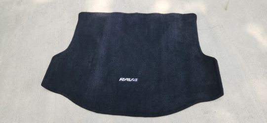 2015 Toyota RAV4 OEM Floor Mats Set