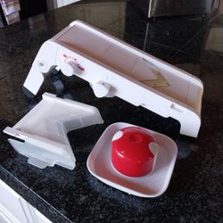 Tupperware Mandolin 