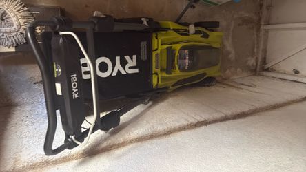 Lawn Mower : ryobi brushless 40v 20inch mower with battery and chargers