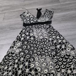Black And White Floral Dress