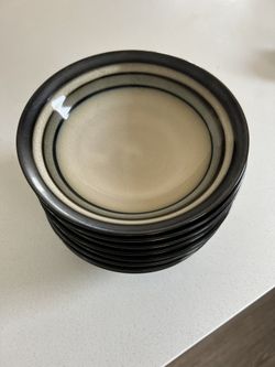 Set of 8 Bowls