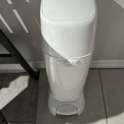 Genie Diaper Pail