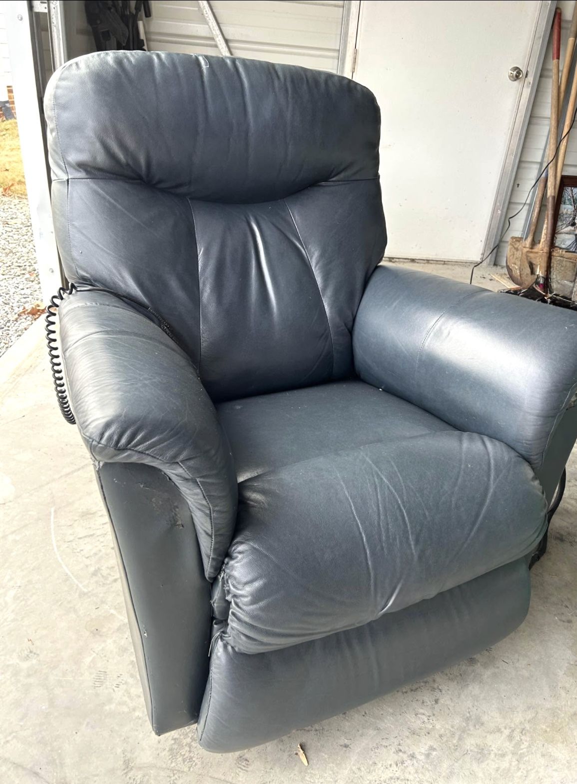 La-Z-Boy Leather Electric Recliner Chair 