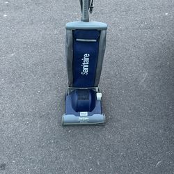 Sanitaire Electrolux Professional Vacuum 