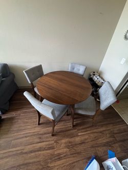 Dining Table Set