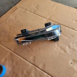 2021-2024 Tesla Model S Right Fog Light Oem 