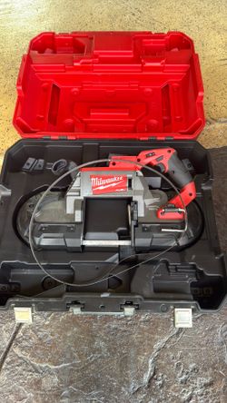 Milwaukee fuel cordless band saw