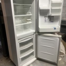 LG Top /bottom  Refrigerator/Freezer