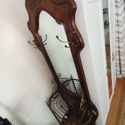 Fancy Exotic Mirror Clothes Hanger