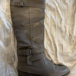 Grey Boots  Size 6.5