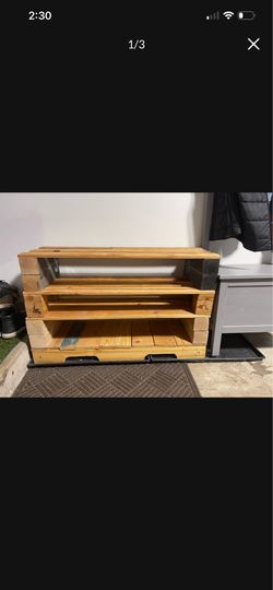 Handmade Pallet Shoe Rack