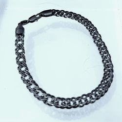 18Kt Gold Plated Bracelet 8"