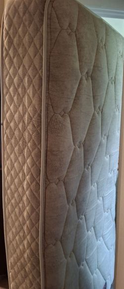 Free 2 Twin Mattresses