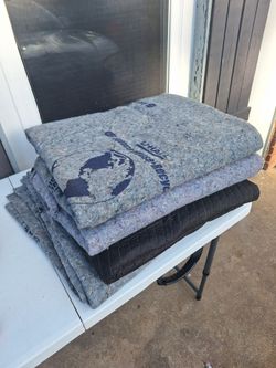 Packing blankets