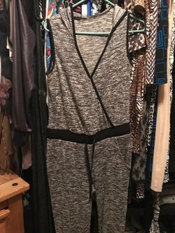 New Romper size medium