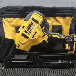 
DEWALT
 Finish Nailer 