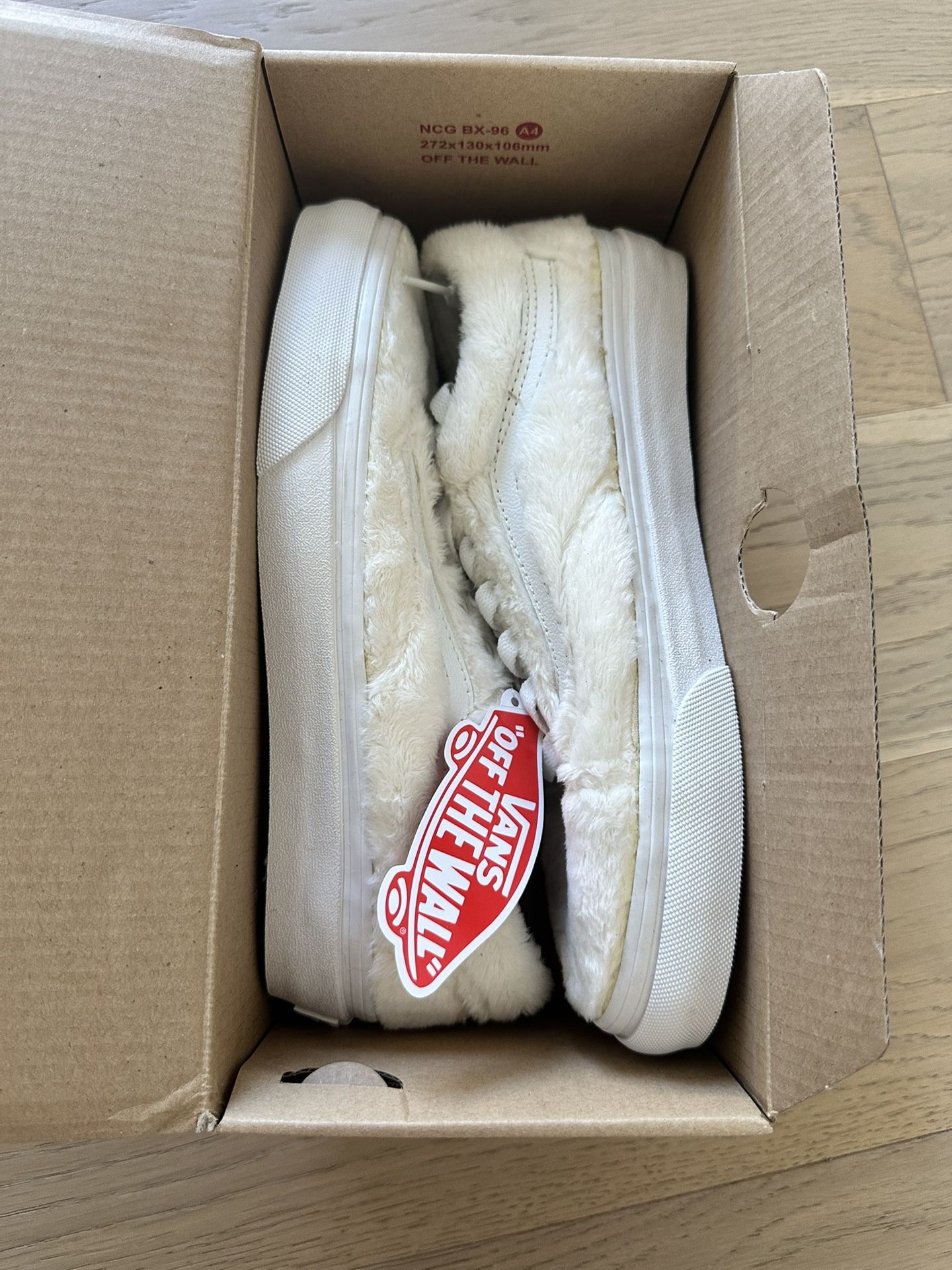 Vans Faux Fur Old skool Brand New