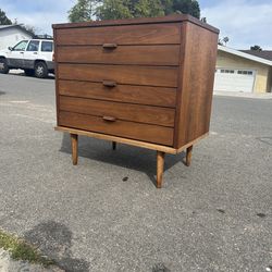 Mid Century Modern Small Dresser.