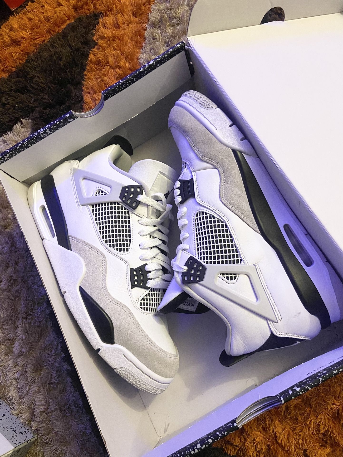 Air Jordan 4 Military Black PreOwned