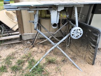 Table Saw Not Working 